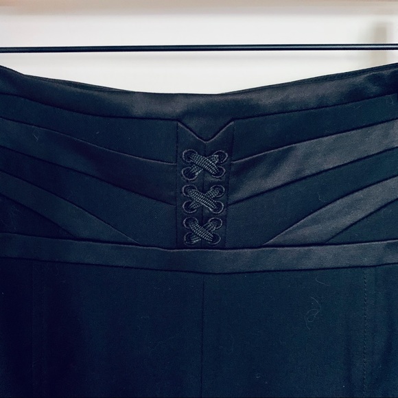 Alberto Makali High-Waisted Pencil Skirt - Picture 4 of 7